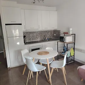 Castelema - Proche Du Sanctuaire Apartamento